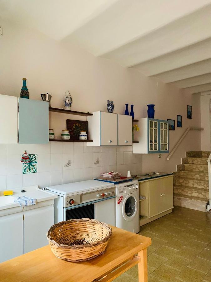 Апартаменты Big House Vicino Al Castello Рокка-Империале Экстерьер фото